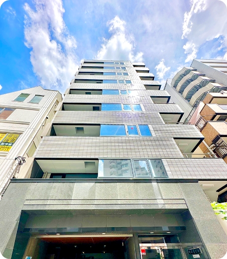 財団のビルの画像